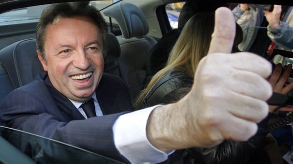 686036_jean-noel-guerini-socialist-party-municipal-candidate-gives-the-thumbs-up-as-he-leaves-a-polling-station-in-marseille