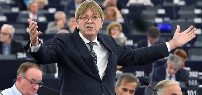 LES POPULISTES, VERHOFSTADT ET BARNIER …